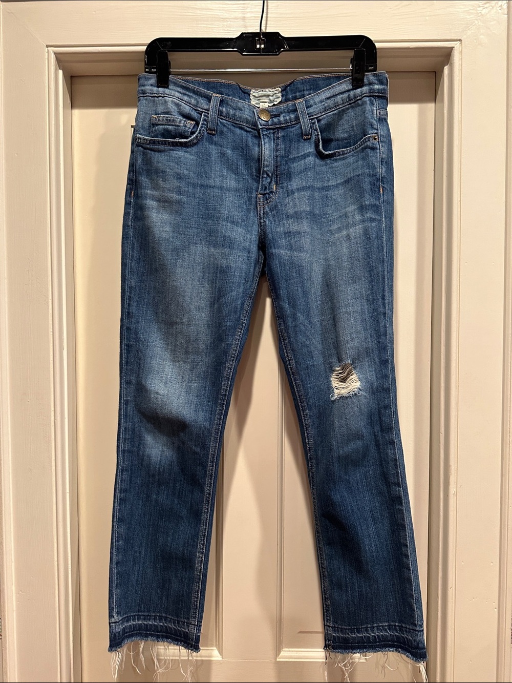 Current/Elliott Distressed Mid Blue Cropped Straight Jeans